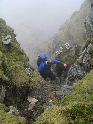 James on one of the few scrambly bits of Cwm Glas Ridge.