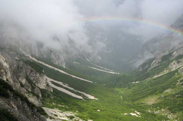 View from Sentiero Bonacassa. Copyright Haydn Williams 2008.