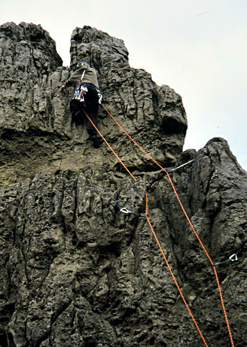 Haydn leading 'Trident Groove' (VDiff).