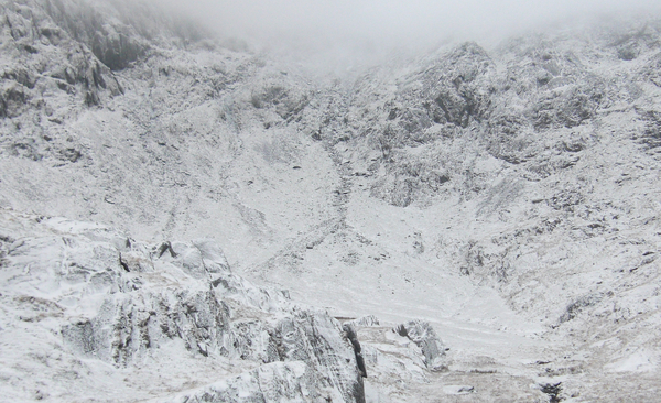 <strong>Cwm Glas. Parsley Fern is the central line.</strong><br />Copyright Haydn Williams 2009.