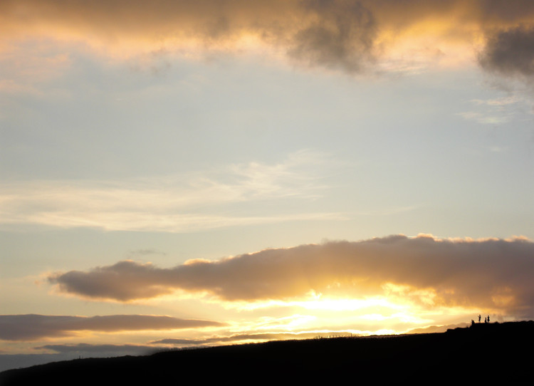 Sunset over Higgar Tor. Copyright Haydn Williams 2009.