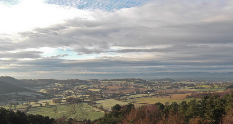 Looking towards Clwydian limestone. Copyright Haydn Williams 2009