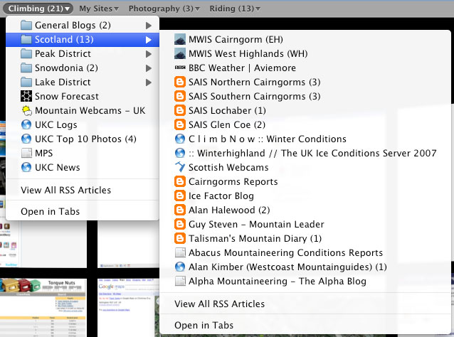 Bookmarked RSS feeds showing new stories in Safari.