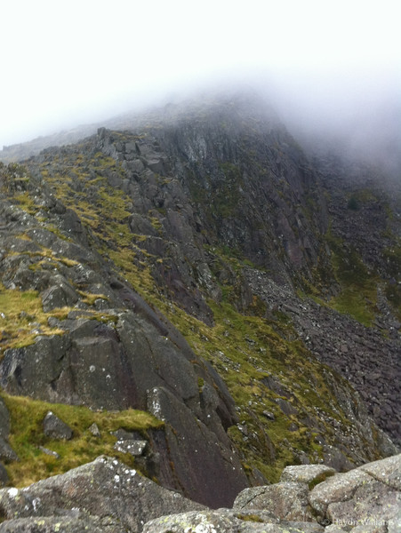 I've shown it a million times before on here, but I still love it. Daear Ddu ridge on Moel Siabod. © Haydn Williams 2011