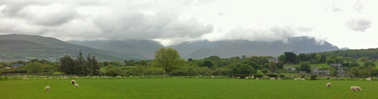 Carneddau looking cloudy for the A class people. © Haydn Williams 2013