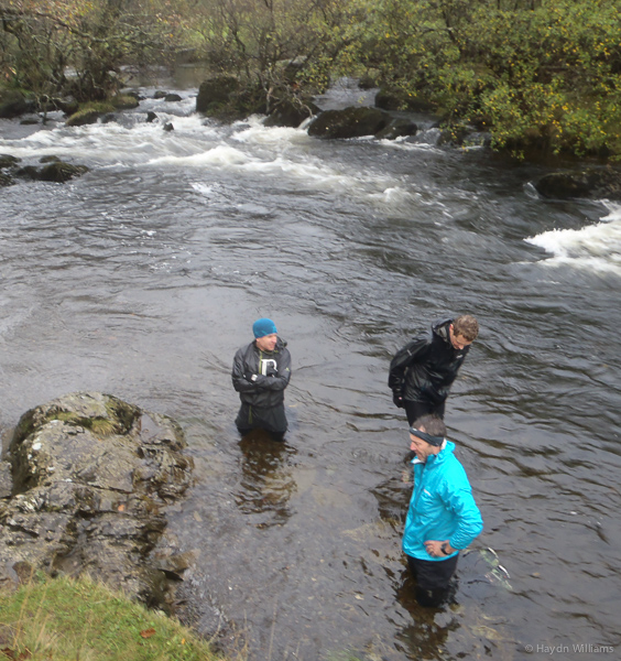 Post-run sitting in a river. © Haydn Williams