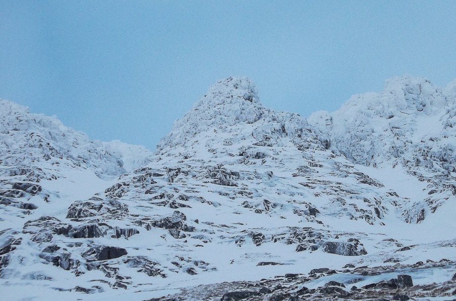 Golden Oldy, looking very snowy. © Scott Kirkhope 2015