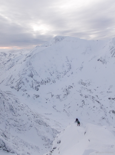 Spot the climbers. © Scott Kirkhope 2015