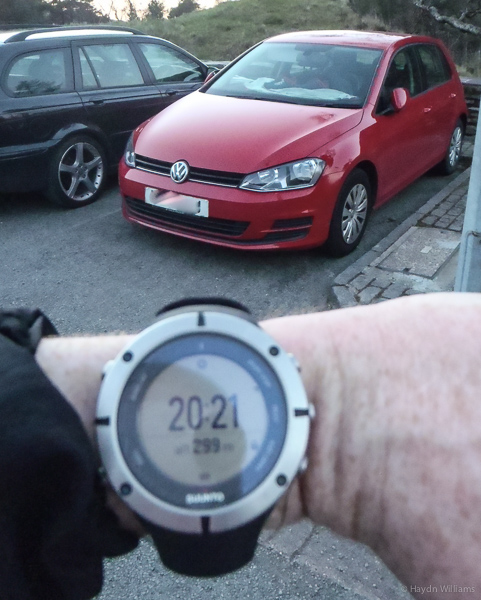 Sunset is at 20:20, I should really try to be back by....oh. Sweet. © Haydn Williams 2015