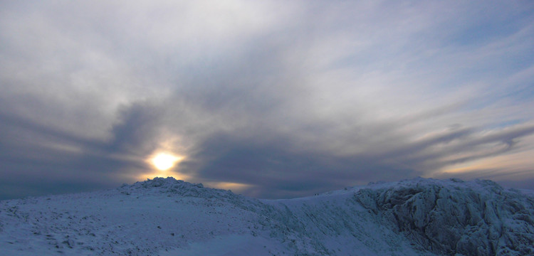 The Glyder plateau in atmospheric afternoon light. Copyright Haydn Williams 2009