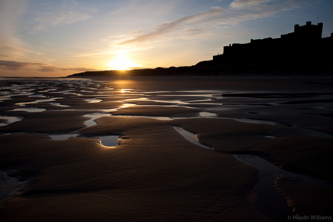 Low tide at Bamburgh. © Haydn Williams 2008